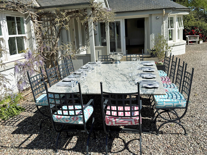 stunning 12 Seater Outdoor Dining tale and chairs