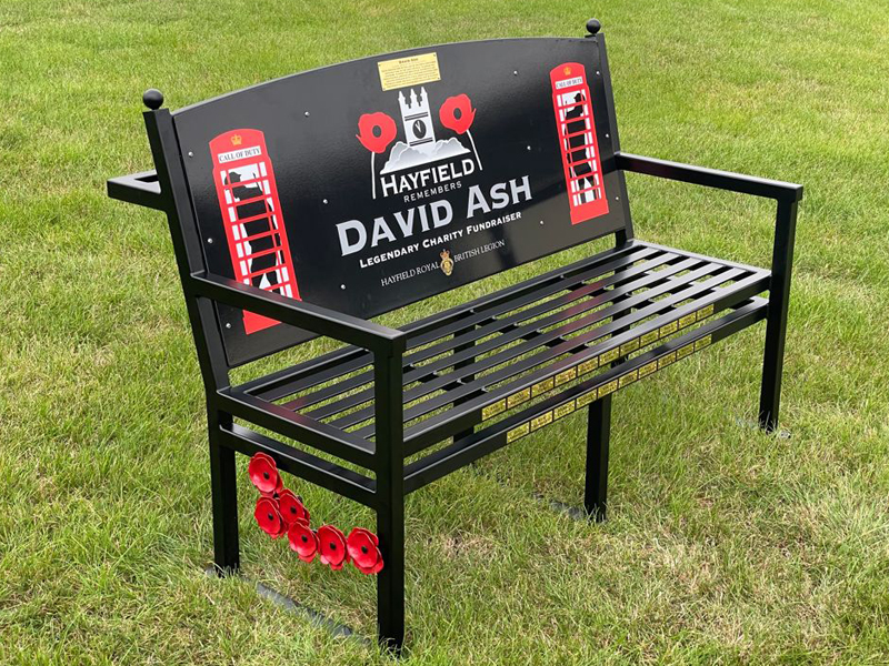 Testimonial Poppy bench